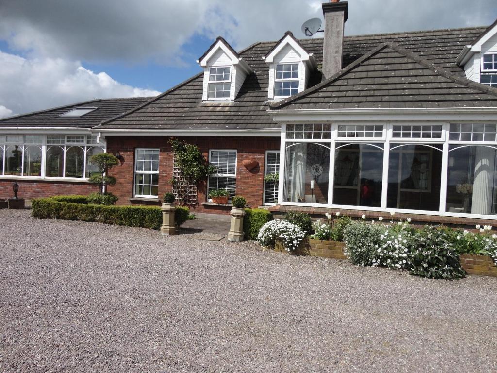 Westwood Country House Бларни Экстерьер фото